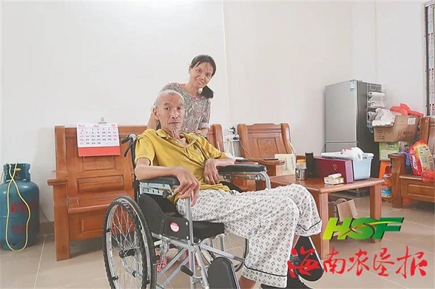 地上三層機(jī)械式立體停車(chē)庫(kù)